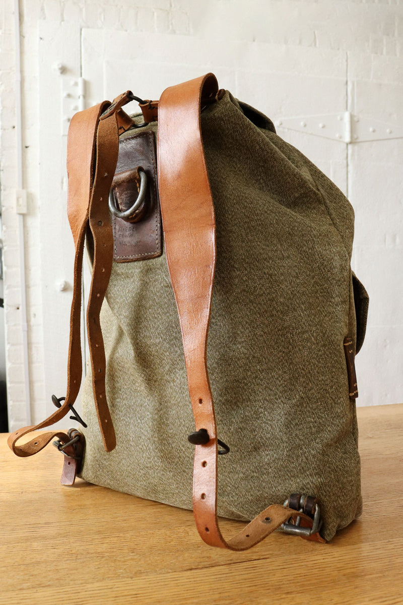1963 swiss military leather and salt & pepper canvas backpack Vintage 1960s Army Vtg '63 Salt Pepper Canvas