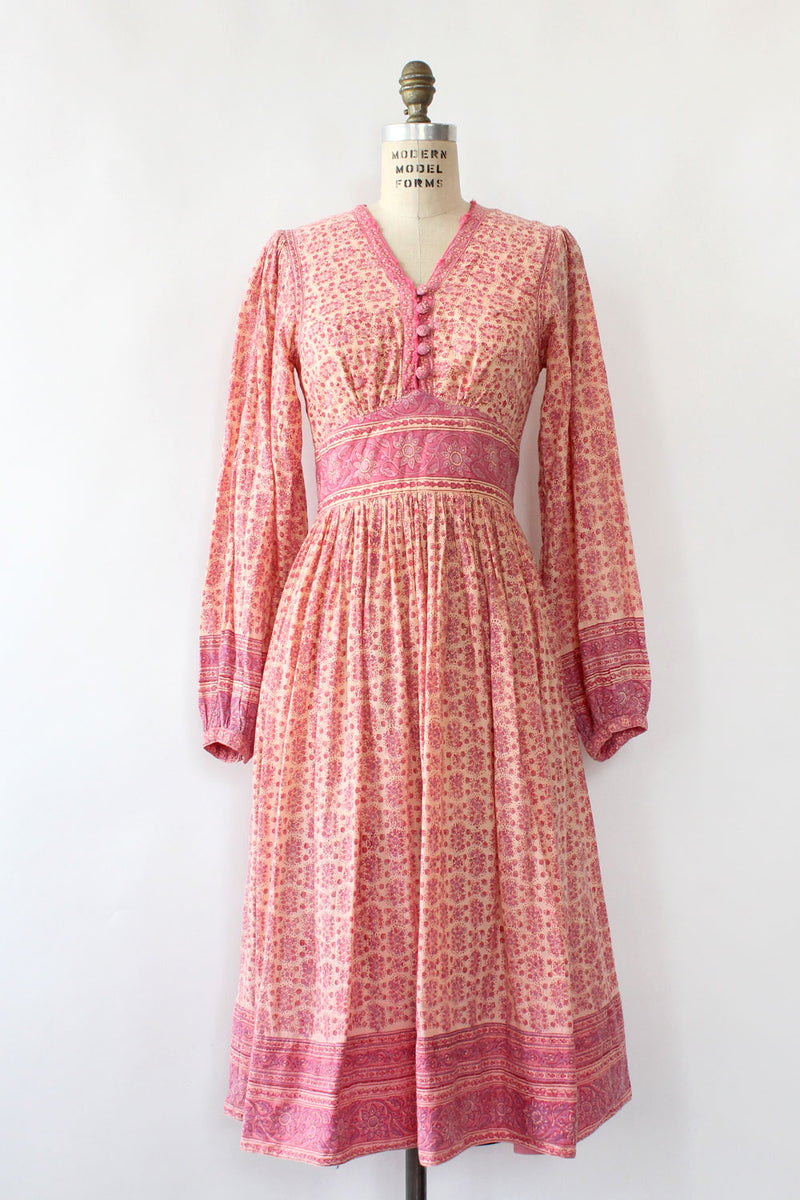 Indian Cotton Full Sleeve Dress M OMNIA Indian Cotton Full Sleeve Dress M OMNIA