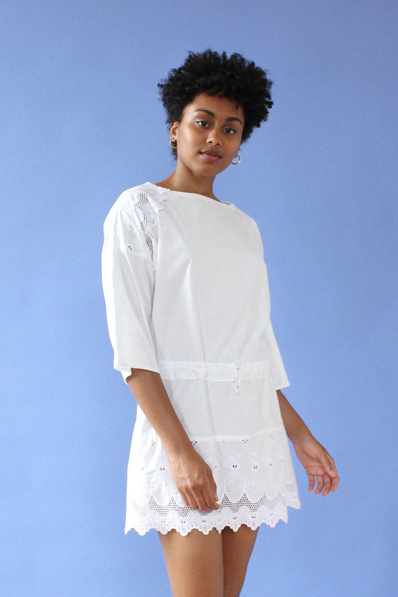 Crisp Cotton Eyelet Mini Dress S-L Crisp Cotton Eyelet Mini Dress S-L