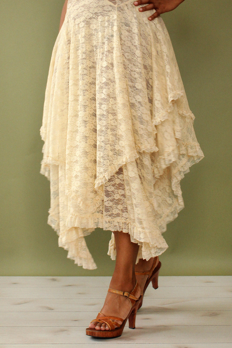 Cream Lace Tier Dress S-L  OMNIA