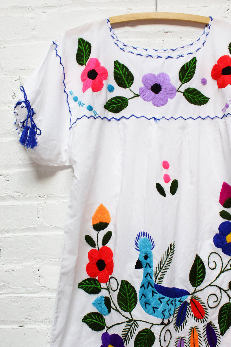 Vibrant Mexican Dress OMNIA Vibrant Mexican Dress OMNIA