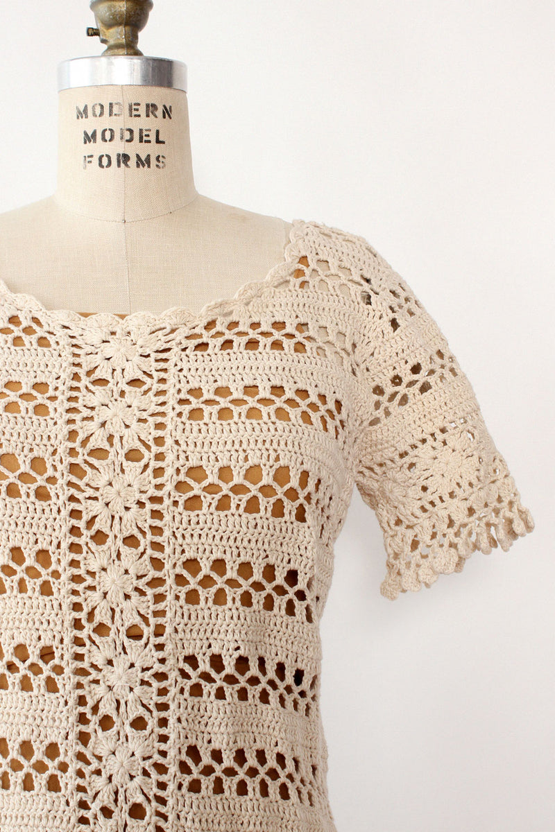 Blush Crochet Dress – OMNIA