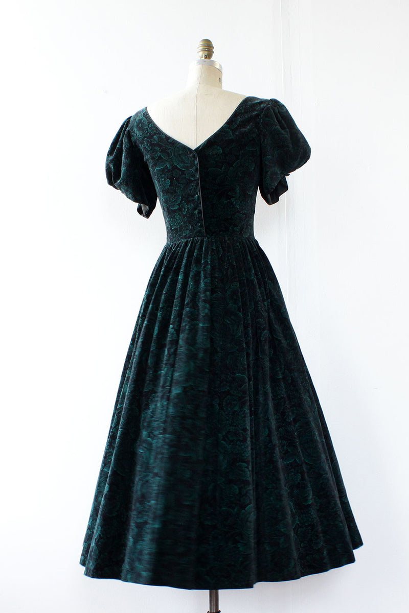 Ivy Velvet Princess Dress S – OMNIA