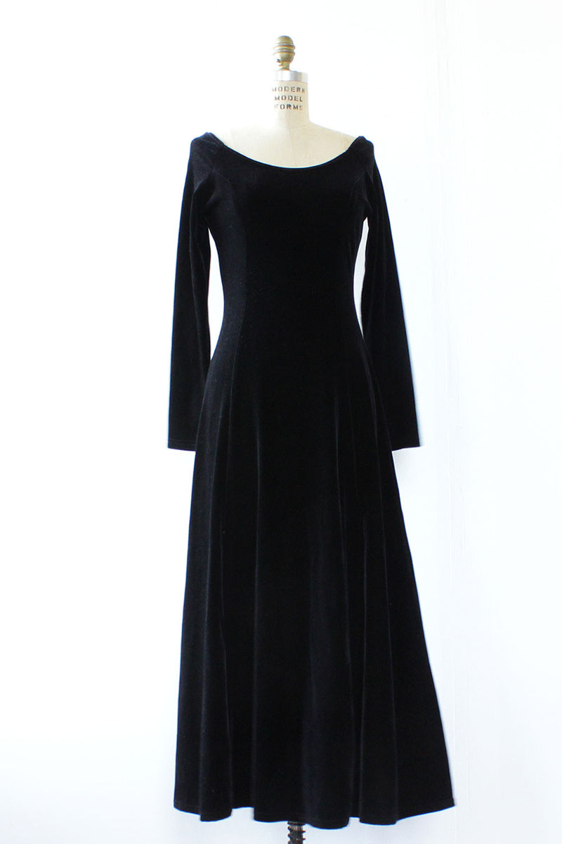 Witchy Black Velvet Maxi Dress M OMNIA Witchy Black Velvet Maxi Dress M OMNIA