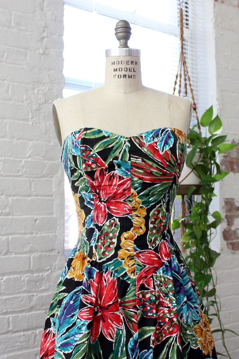 Moody Tropical Night Dress M/L OMNIA Moody Tropical Night Dress M/L OMNIA