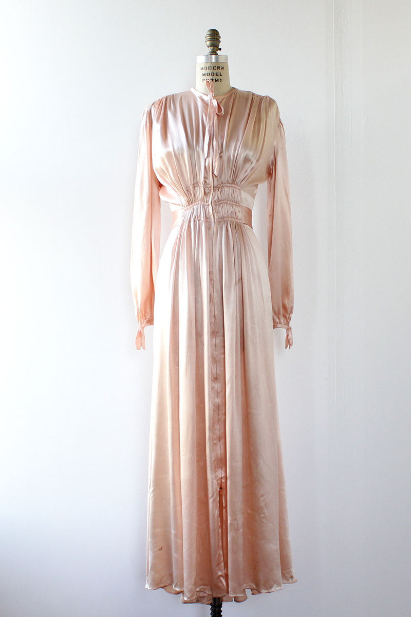 Liquid Satin Dressing Gown OMNIA Liquid Satin Dressing Gown OMNIA