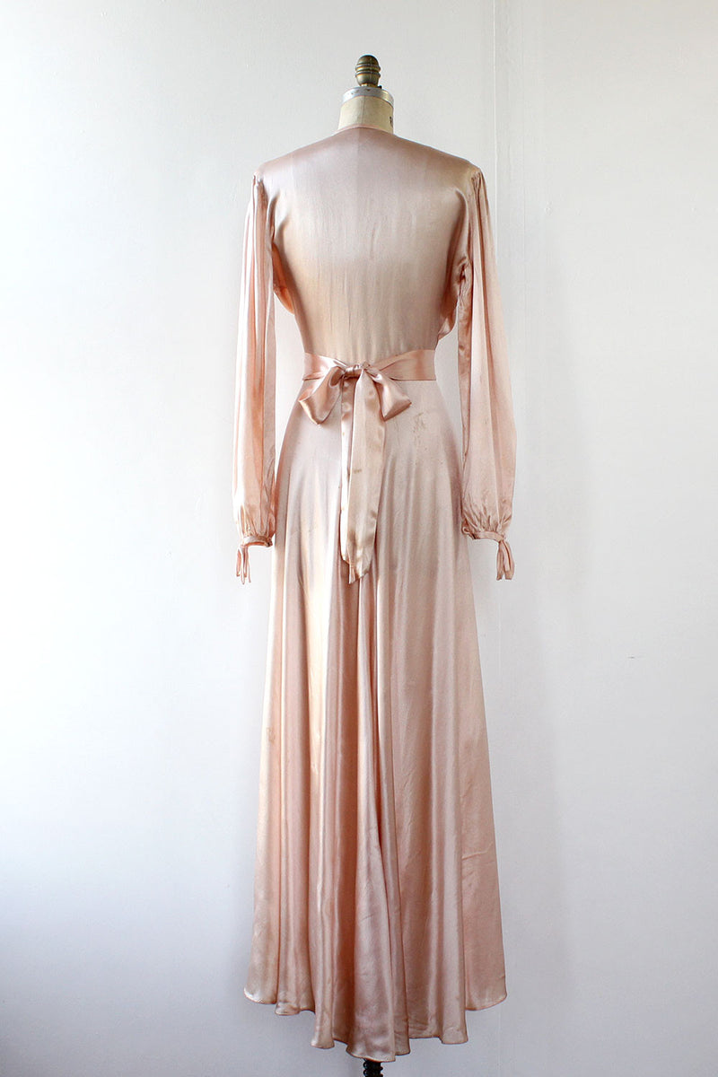 Liquid Satin Dressing Gown OMNIA Liquid Satin Dressing Gown OMNIA