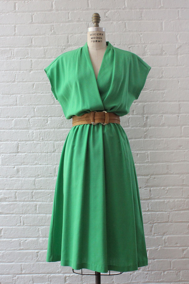 Kelly Green Wrap Front Dress L Kelly Green Wrap Front Dress L