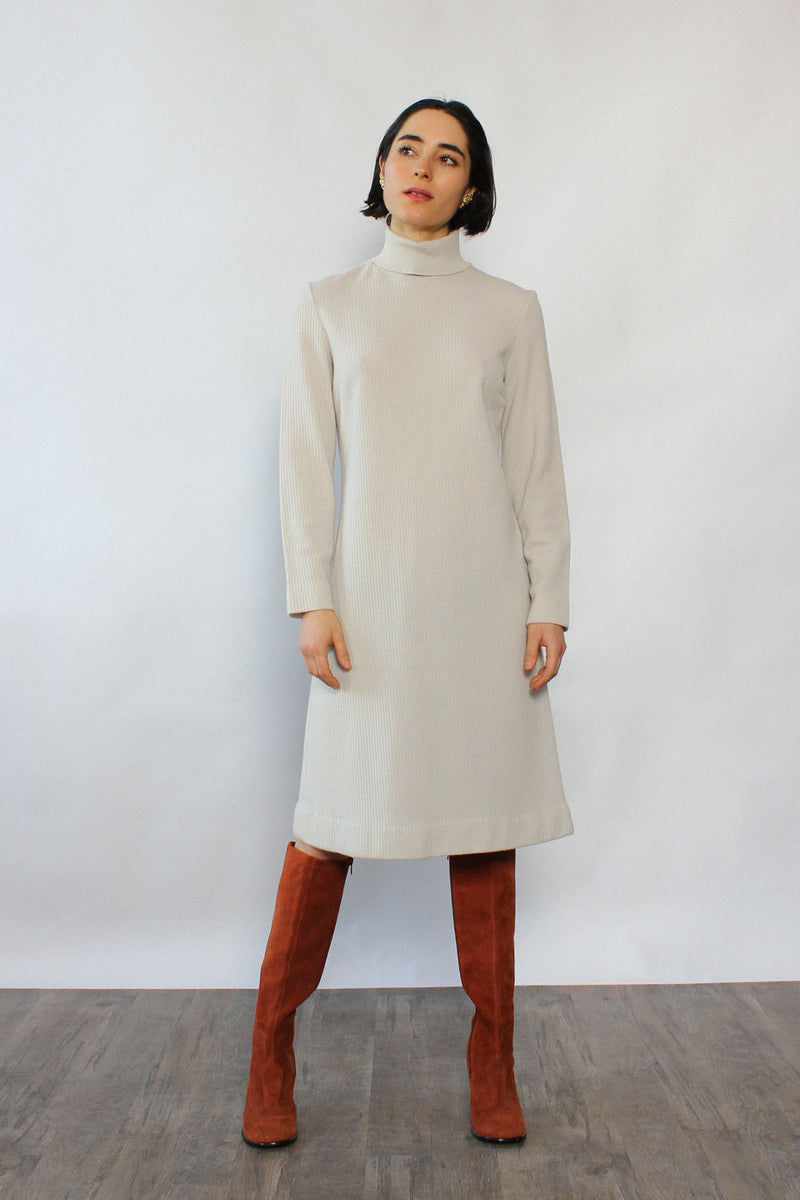 Ivory Ribbed Turtleneck Dress M OMNIA Ivory Ribbed Turtleneck Dress M OMNIA