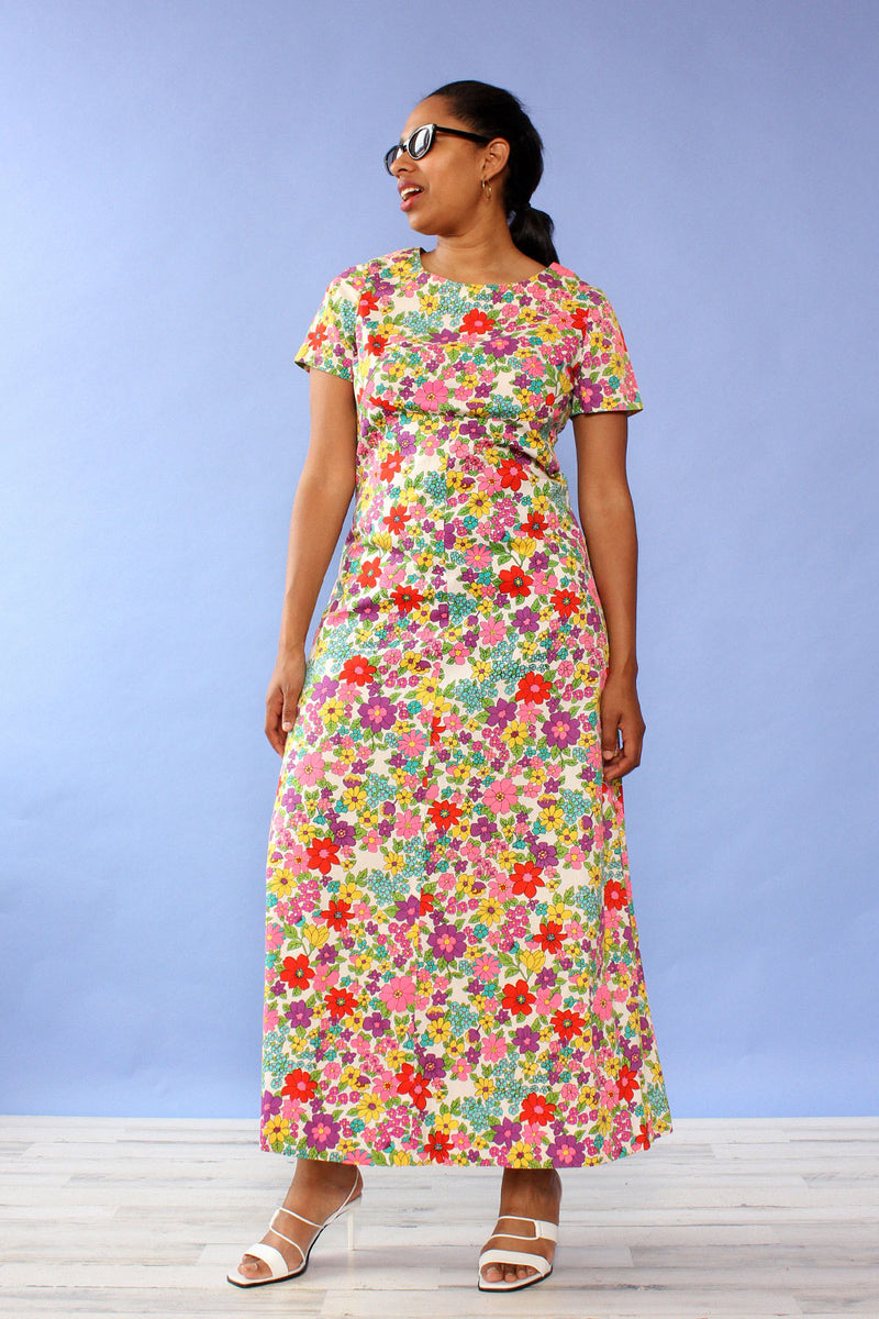 Ditsy Floral Picnic Dress M OMNIA Ditsy Floral Picnic Dress M OMNIA