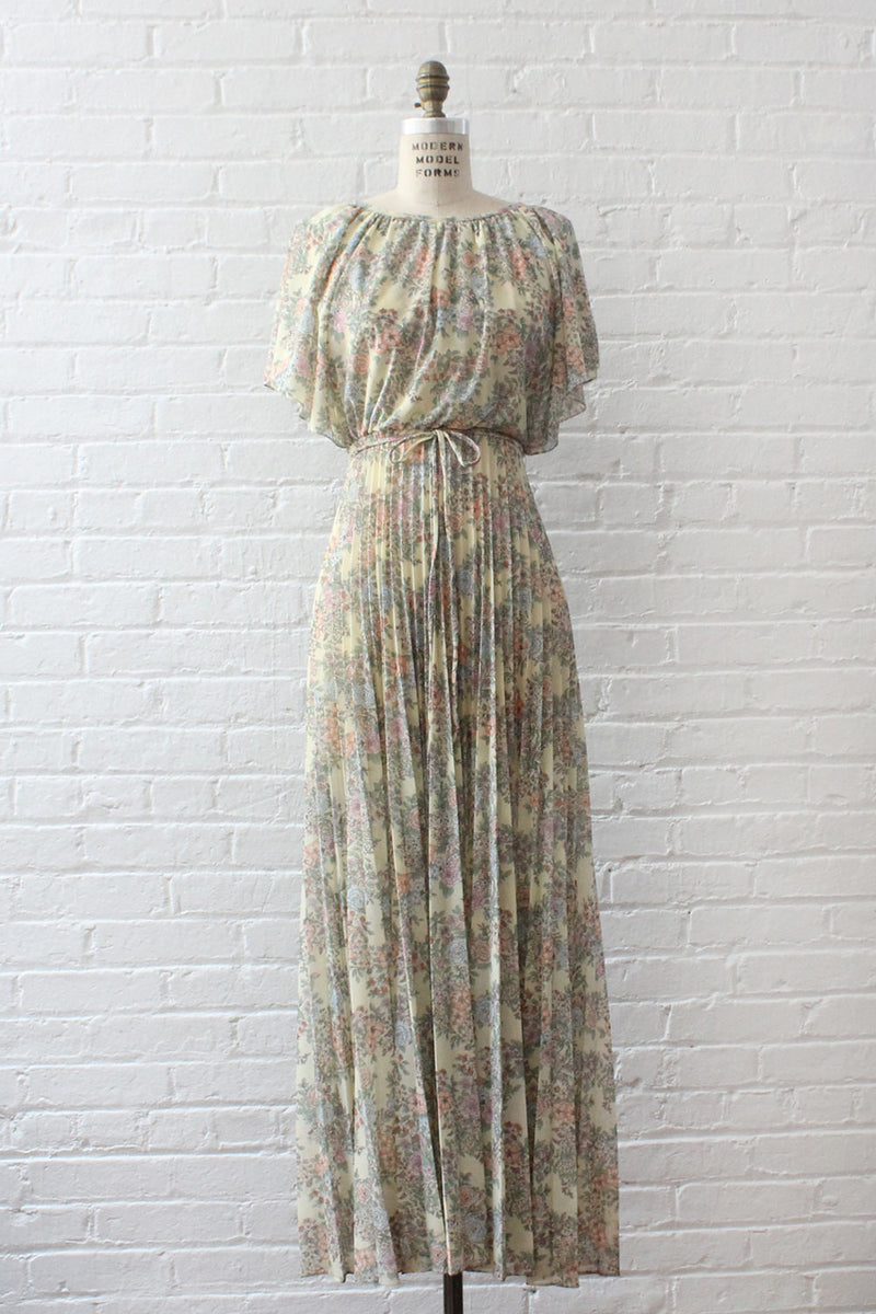 pleated prairie dress NICHOLAS FLORAL PRINT PLEATED MIDI PRAIRIE FUCHSIA MULTI DRESS sz 6 US/ 10 AU
