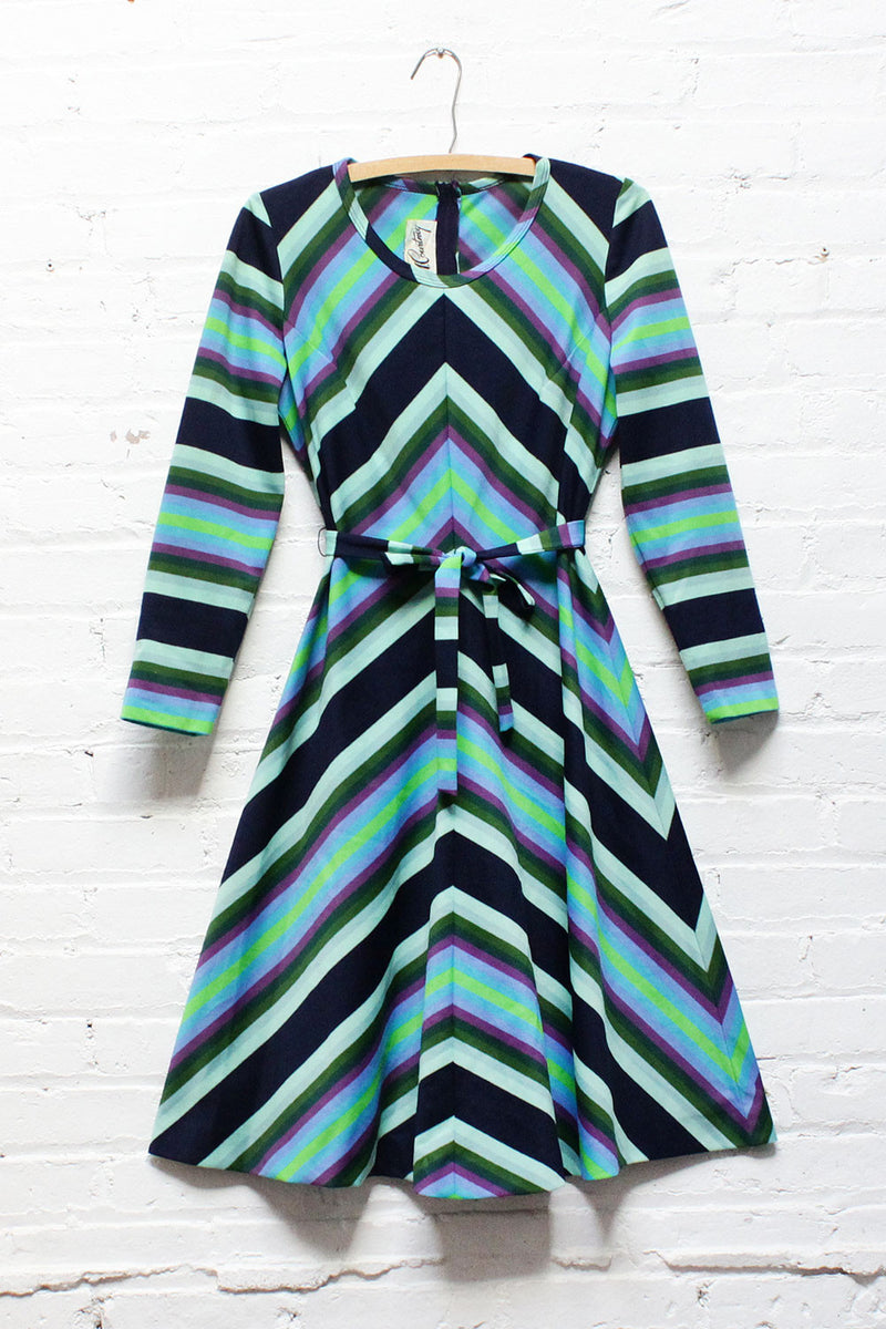 Atari Chevron 70s Dress M OMNIA Atari Chevron 70s Dress M OMNIA