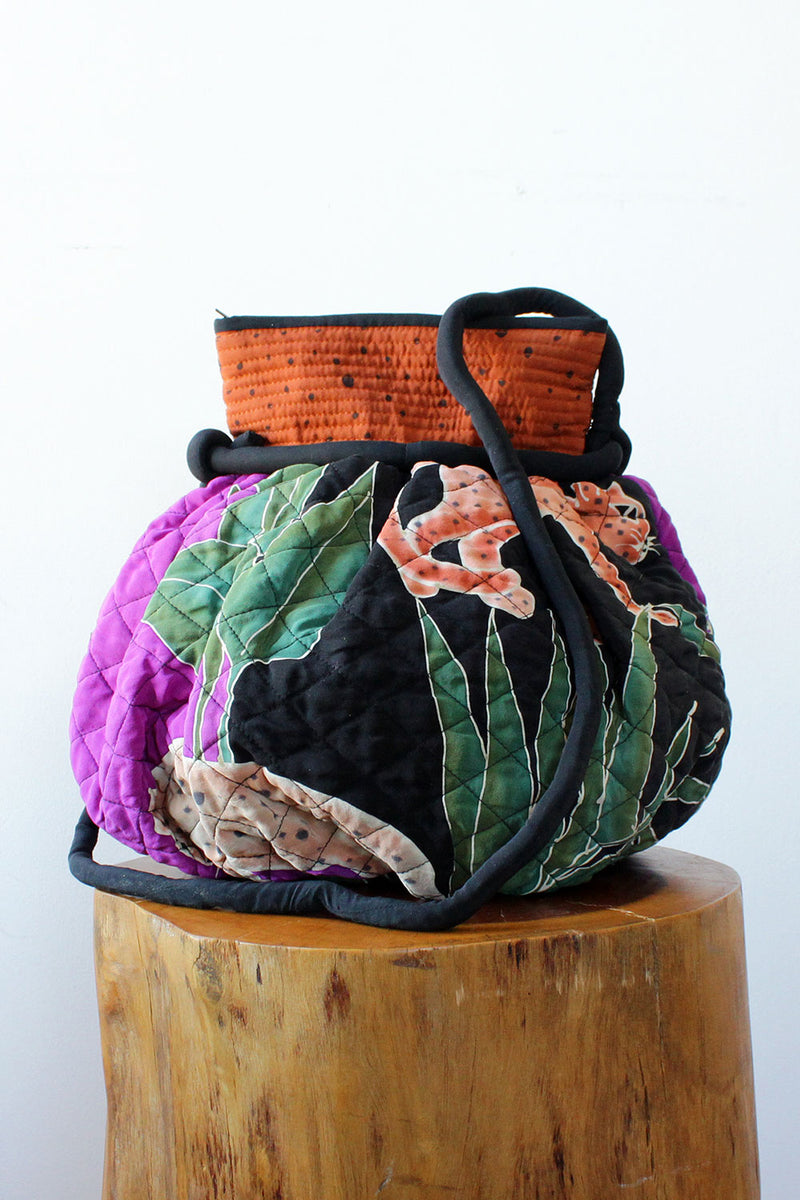 Silkscapes Bucket Bag – OMNIA