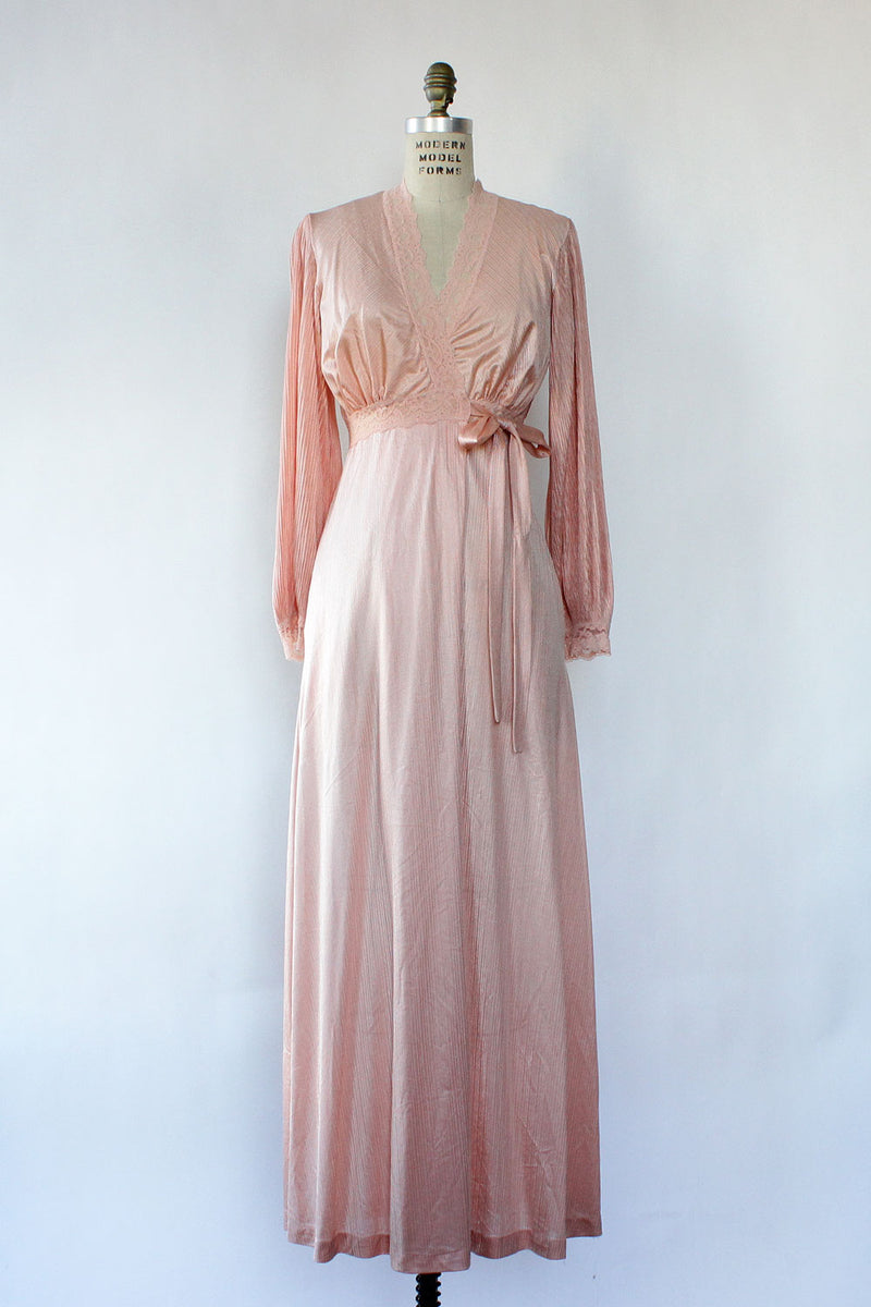Valentina Dressing Robe S/M OMNIA Valentina Dressing Robe S/M OMNIA