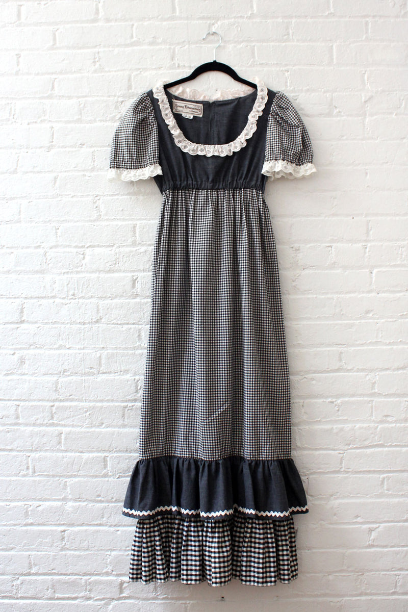 Young Edwardian Gingham Maxi XS/S OMNIA Young Edwardian Gingham Maxi XS/S OMNIA