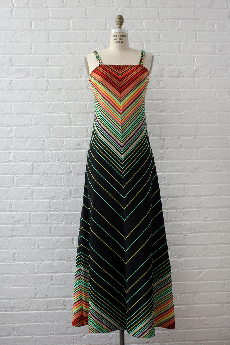 chinese dress ladies Black and Gray Chevron Maxi Dress with 3/4 Sleeves main image 0