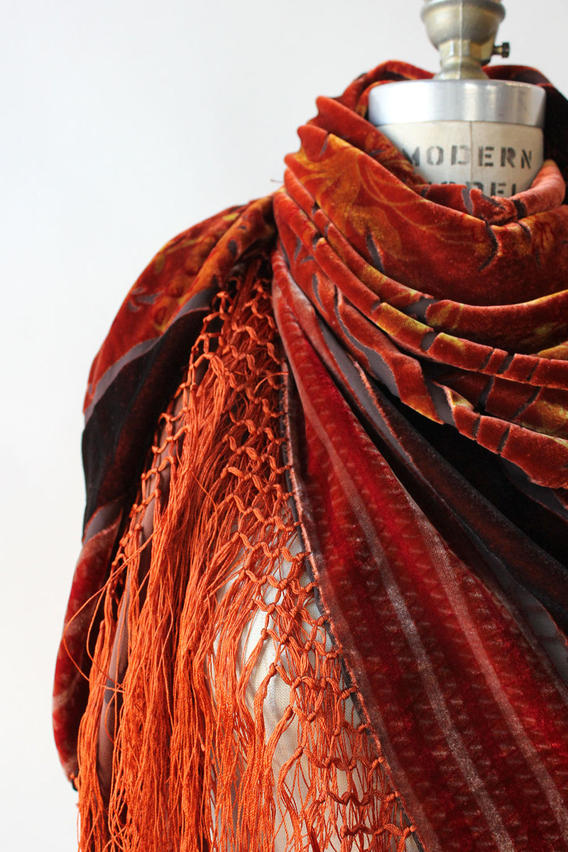 Burnt Orange Velvet Piano Shawl – OMNIA