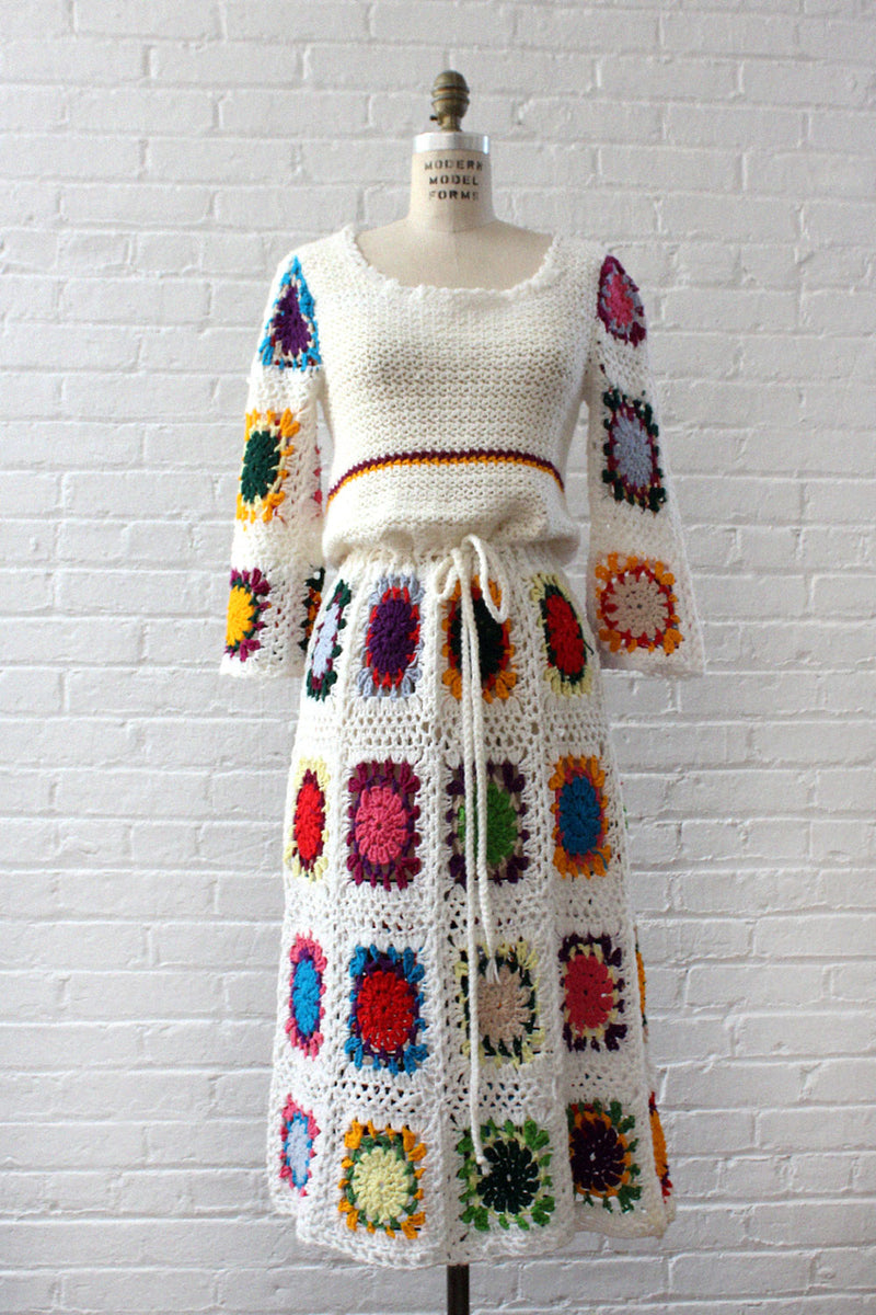 Colorful Crochet Granny Square Dress S-L OMNIA Colorful Crochet Granny Square Dress S-L OMNIA