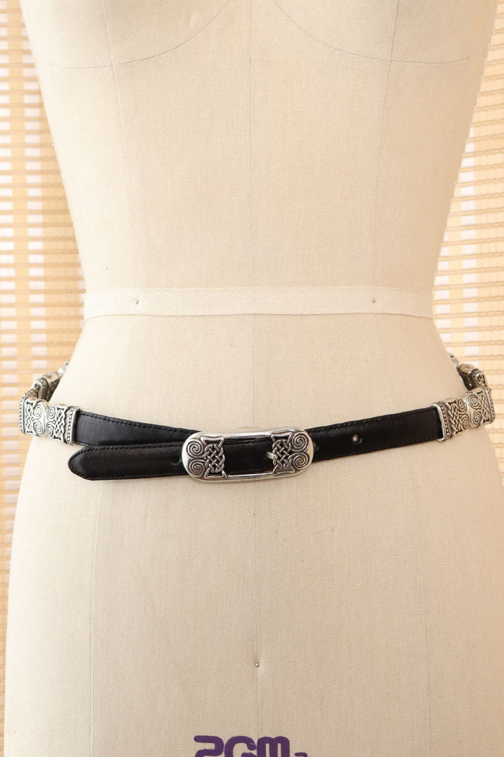 Reversible Engraved Metal Chain Belt