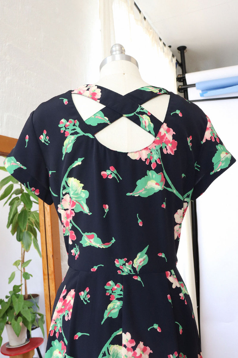 Carol Crossback Tea Dress L/XL