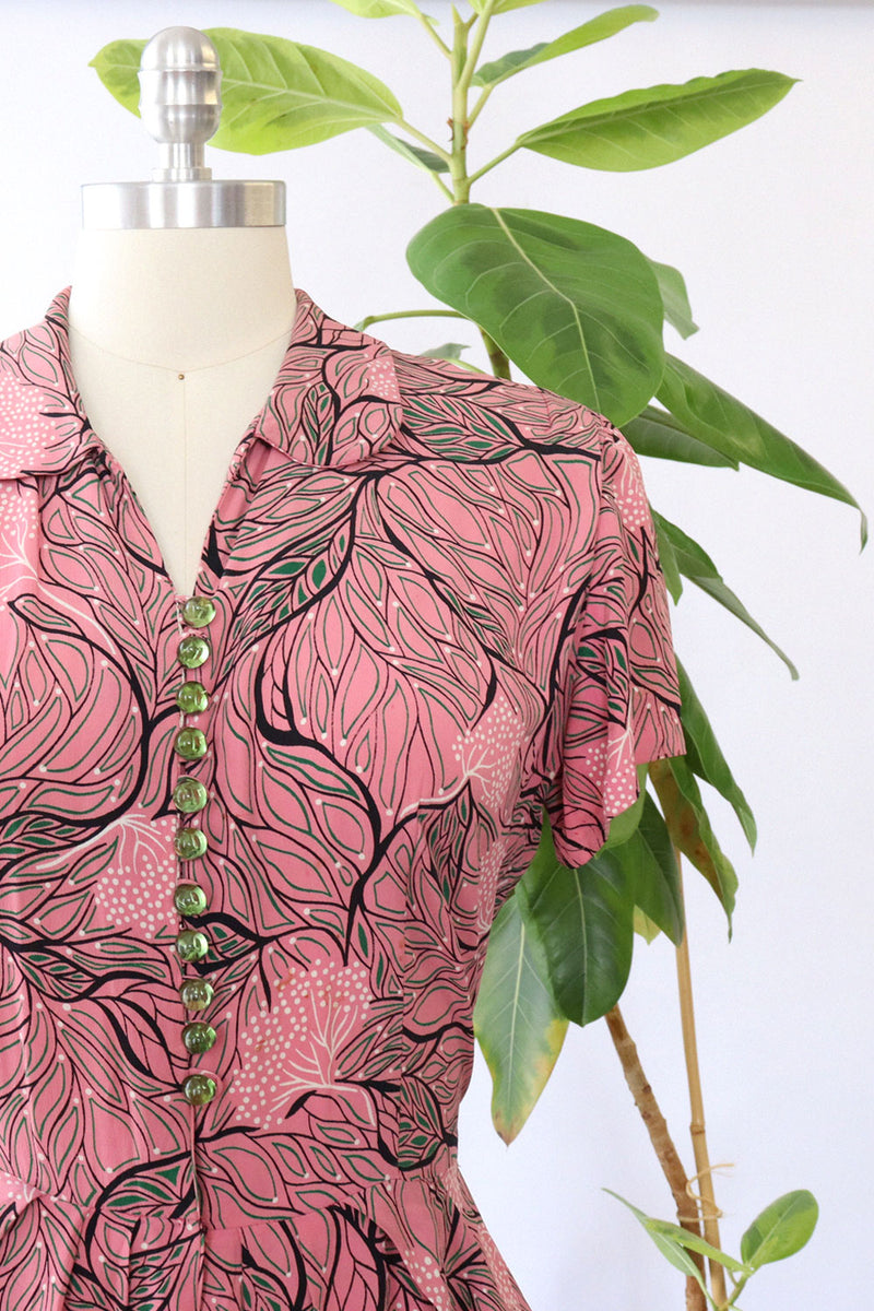 1940s Tree of Life Buttoned Rayon Dress M-M/L