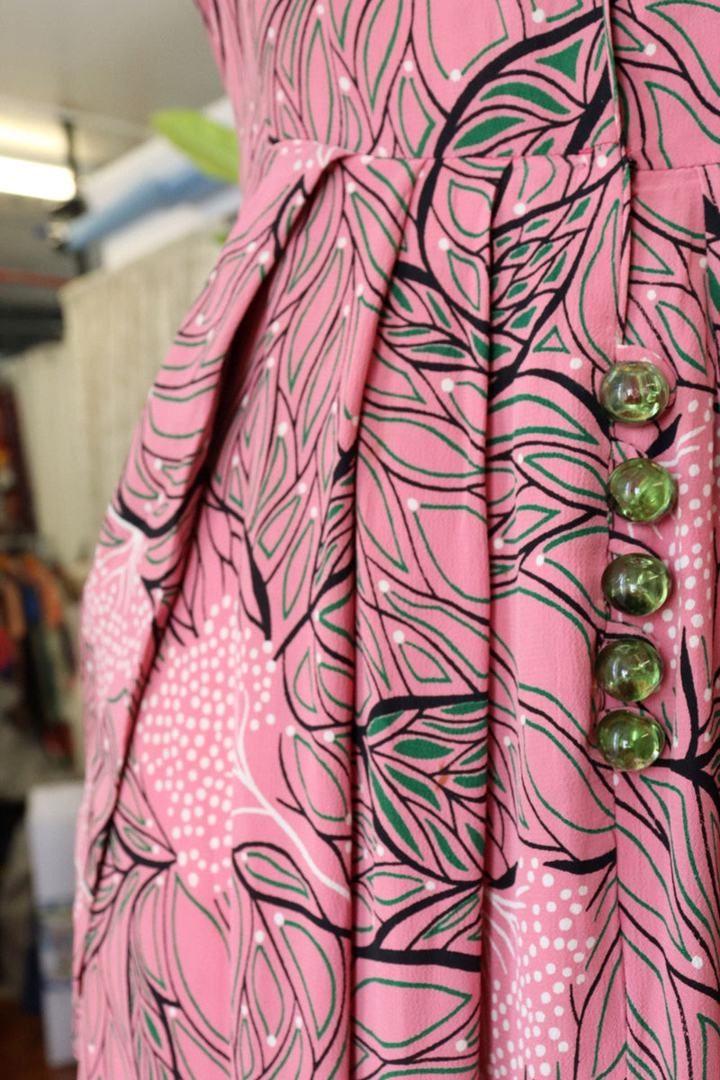 1940s Tree of Life Buttoned Rayon Dress M-M/L