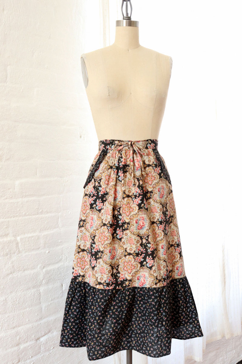Ruffled Dark Floral Prairie Skirt S