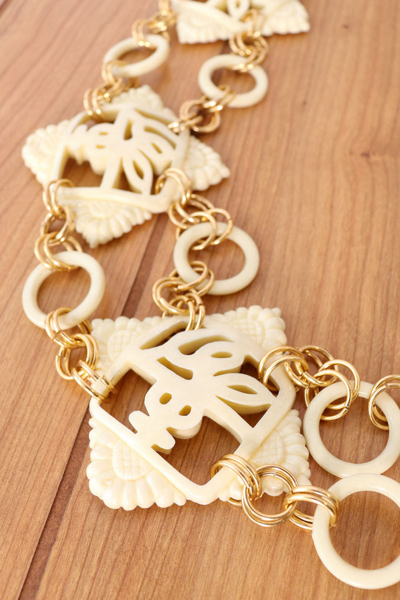 Celluloid Medallion Chain Belt