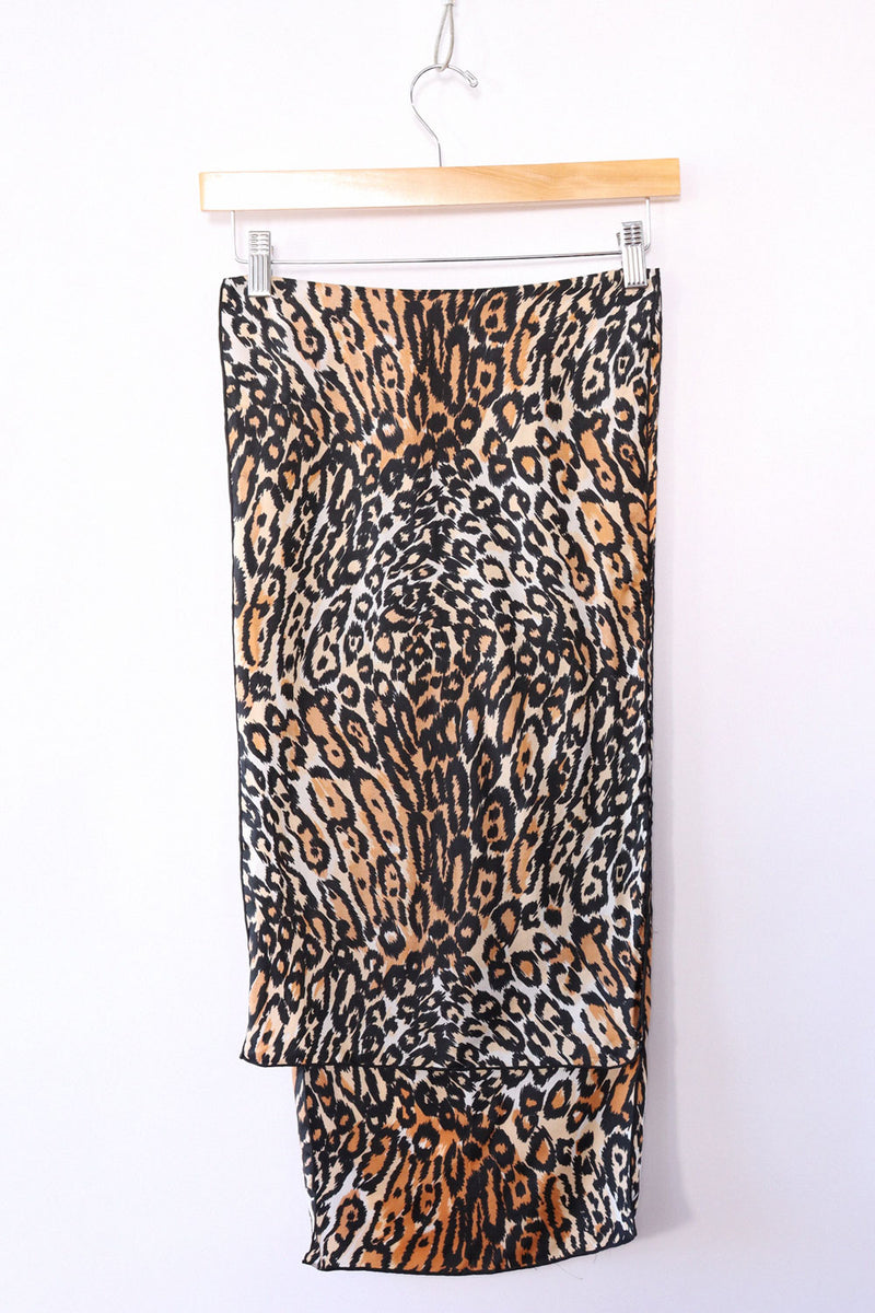 Silky Leopard Print Scarf