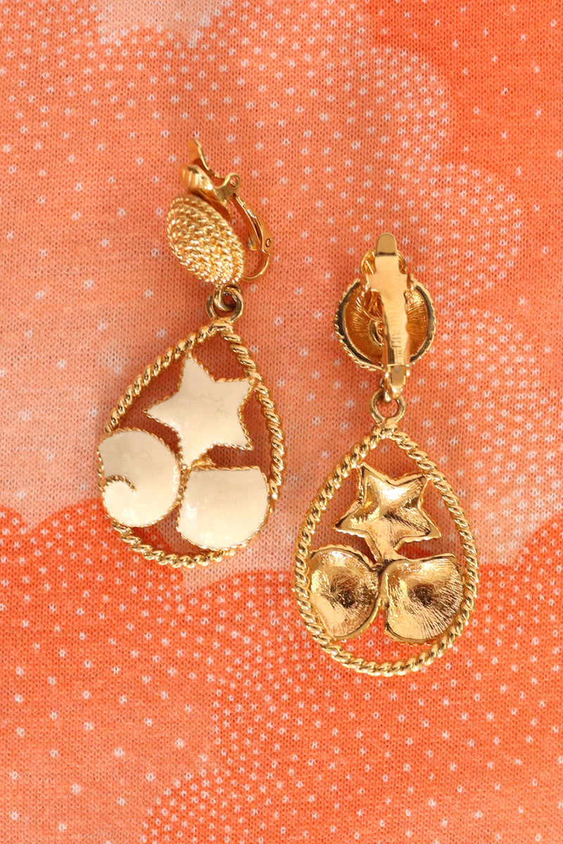 Trifari Ivory Star Clip-ons