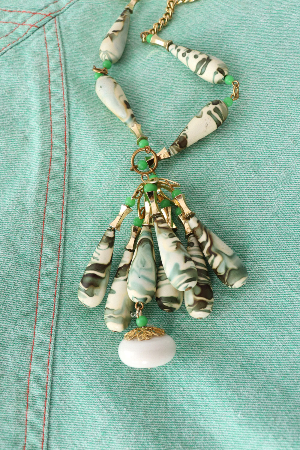 70s Marbled Chandelier Necklace