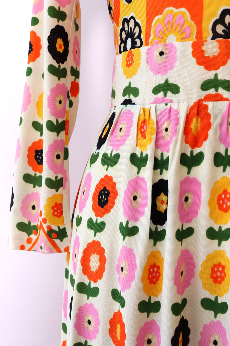 Pop Floral Long Sleeved Maxi Dress S