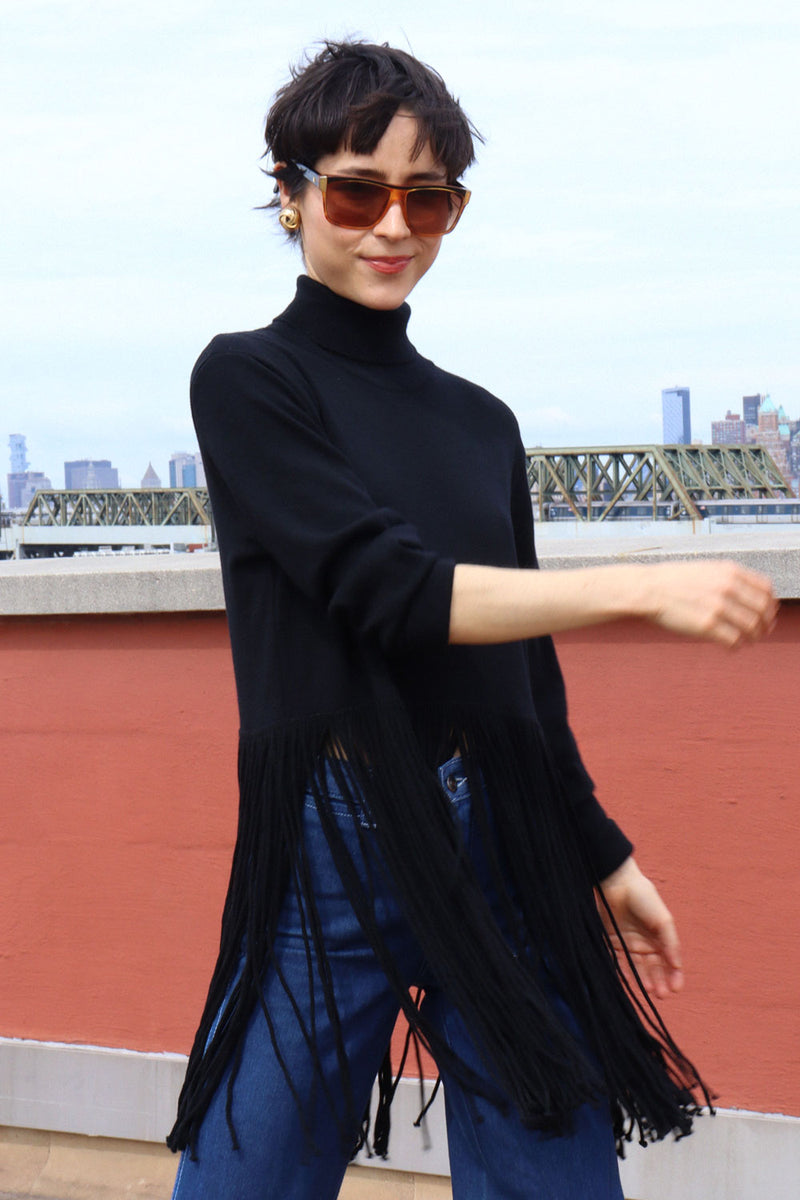 Jovine Wool Fringe Turtleneck S-L