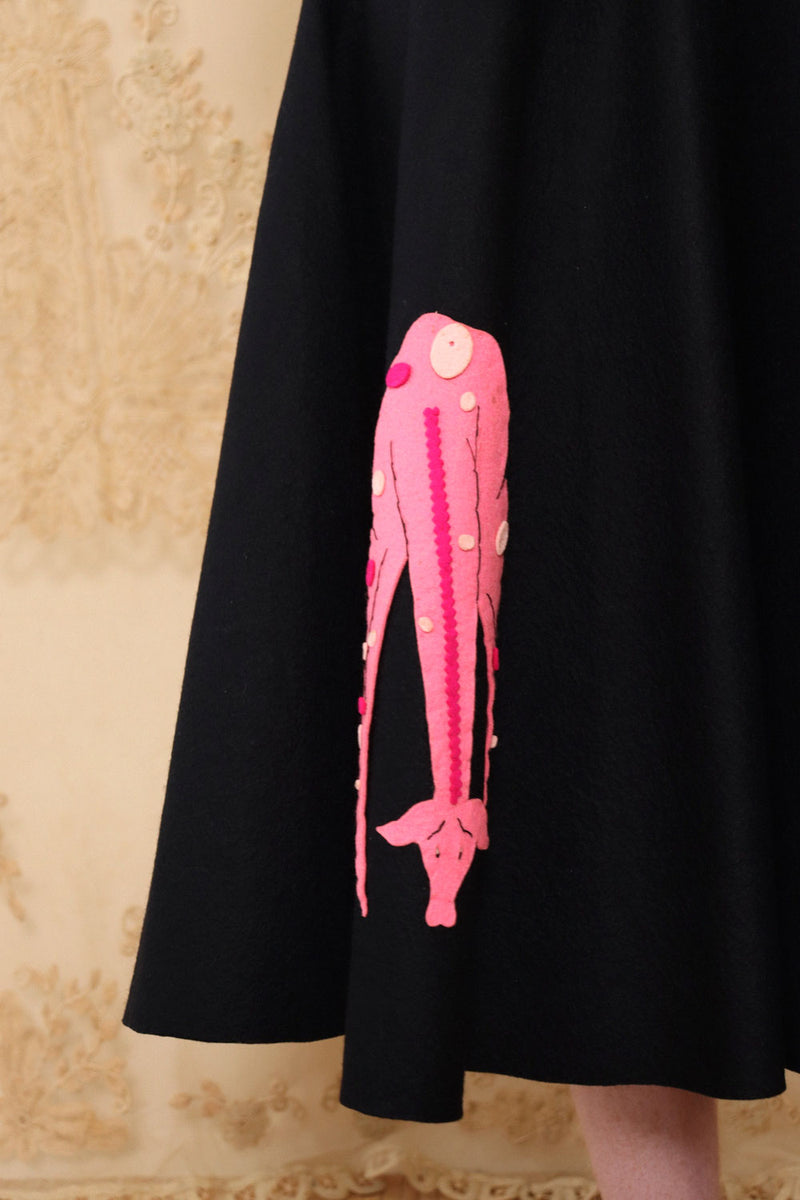 Giraffe Love Story Circle Skirt XS