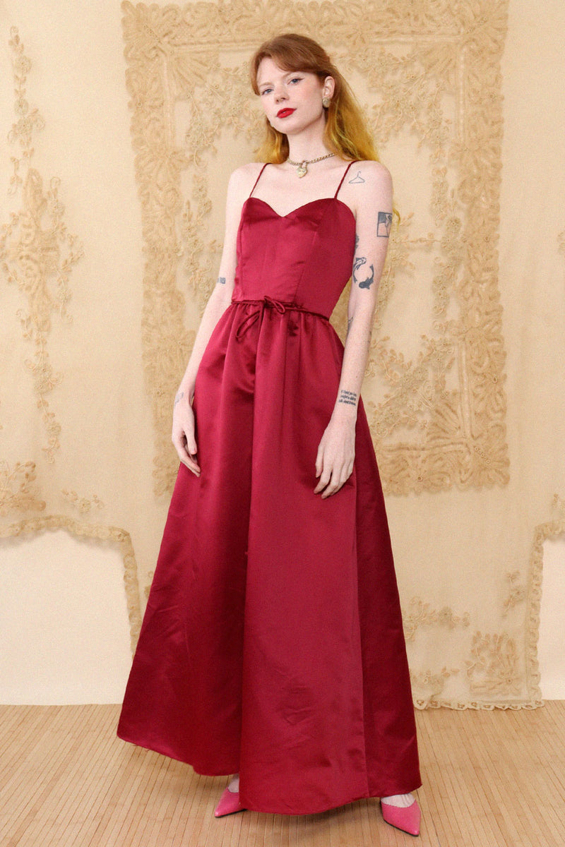 Shiraz Satin Sweetheart Gown S
