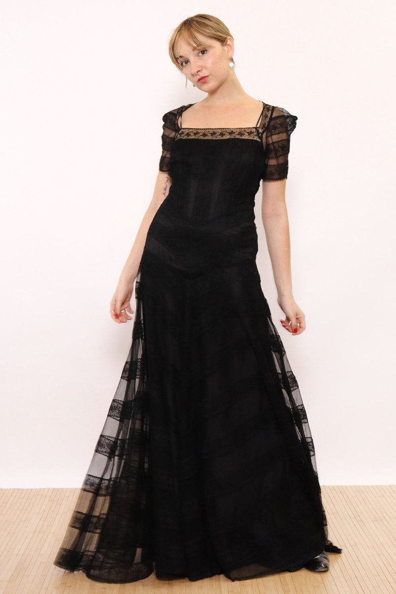 1940s Gothic Glamour Lace Gown XS/S