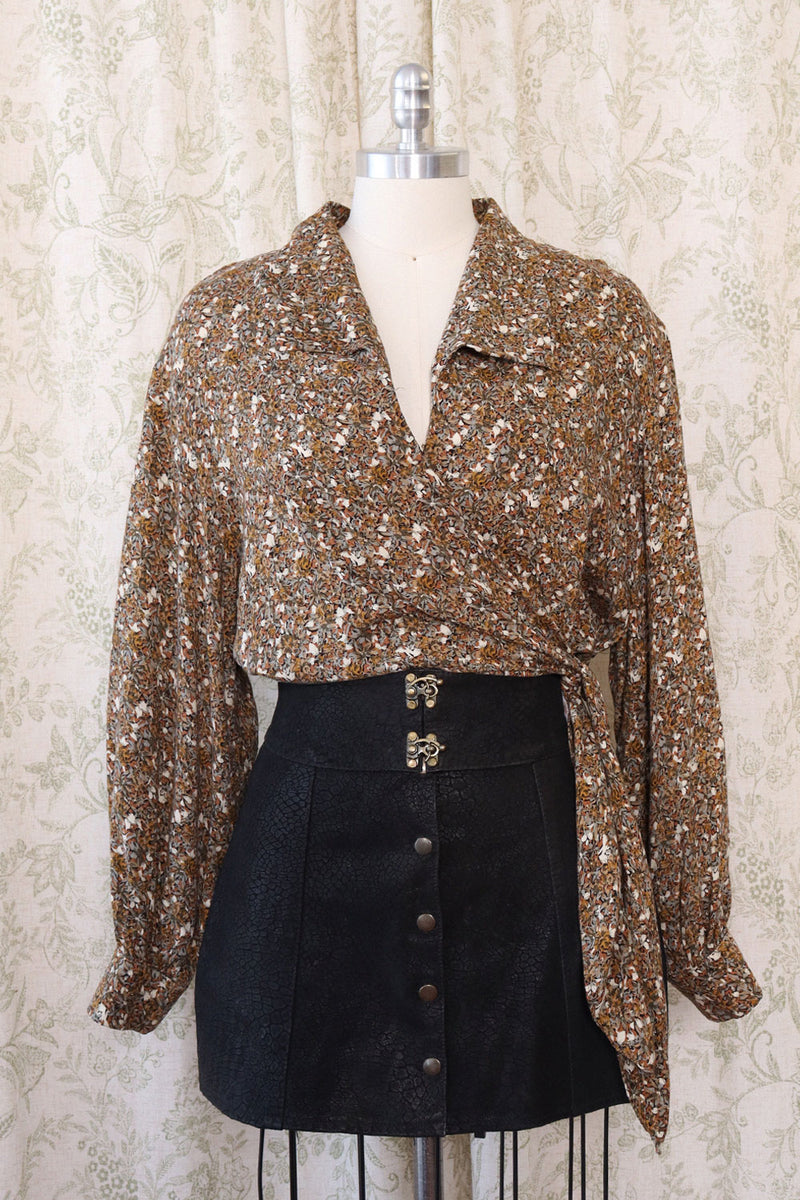 Field of Flowers Wrap Blouse S/M
