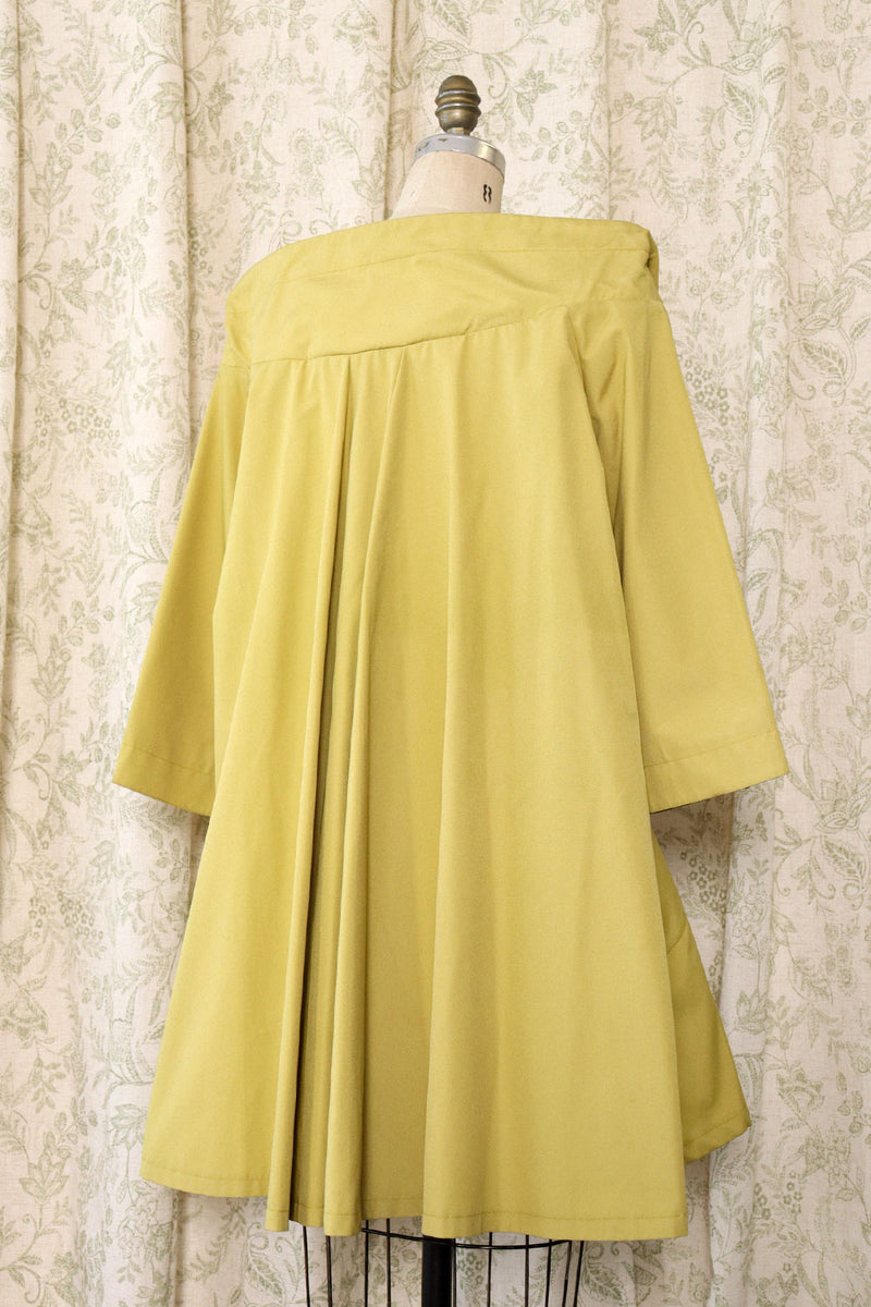 Dramatic Bamboo Toggle Tent Jacket S/M-M