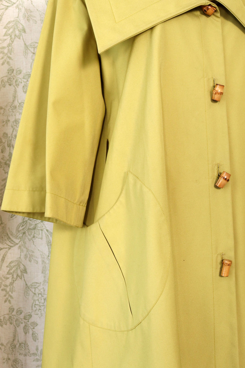Dramatic Bamboo Toggle Tent Jacket S/M-M