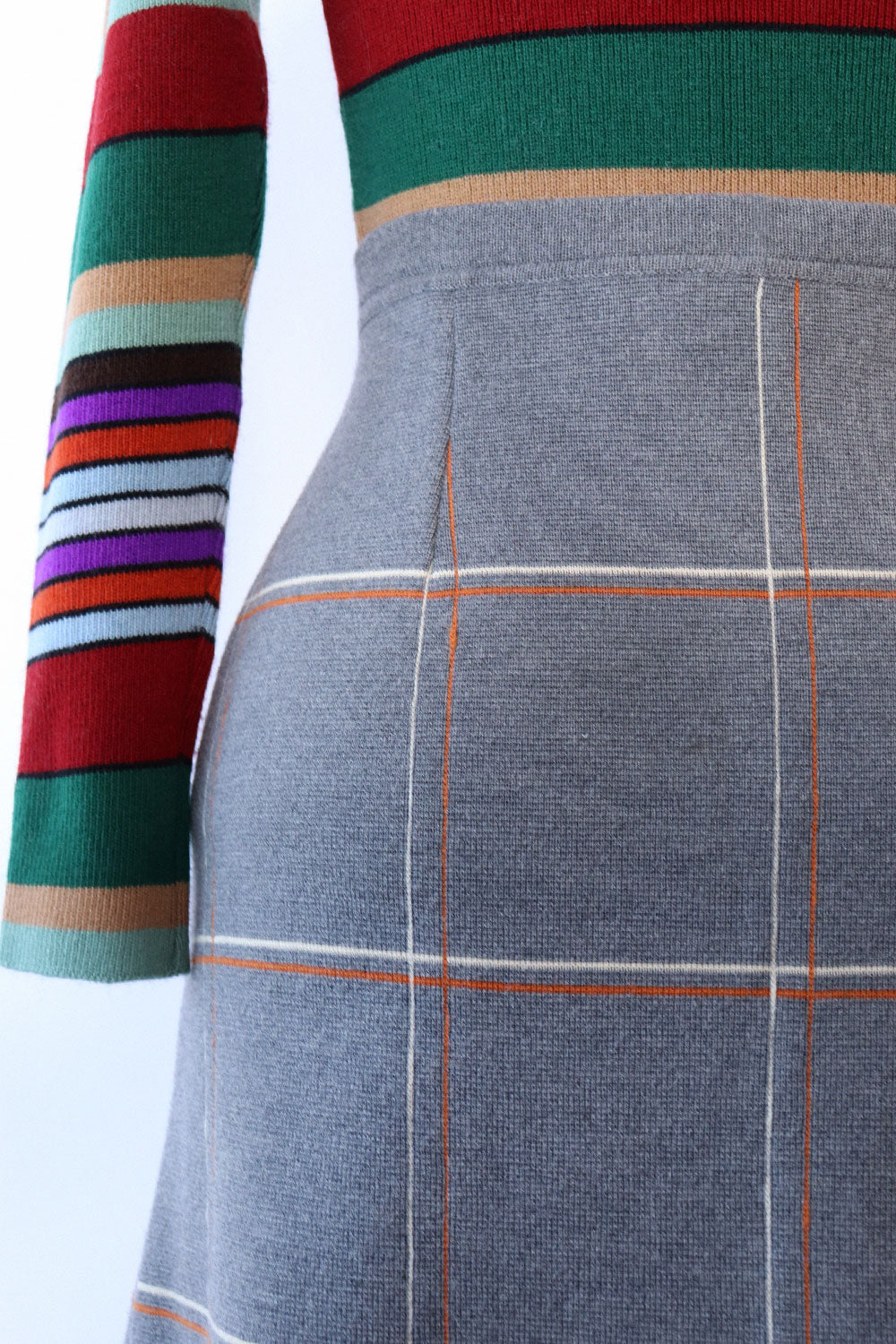 Gray Grid Knit Skirt L/XL
