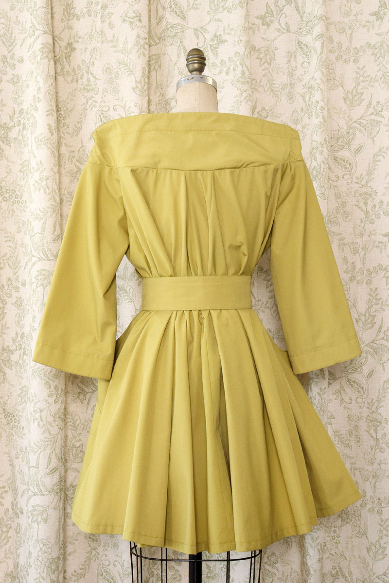 Dramatic Bamboo Toggle Tent Jacket S/M-M