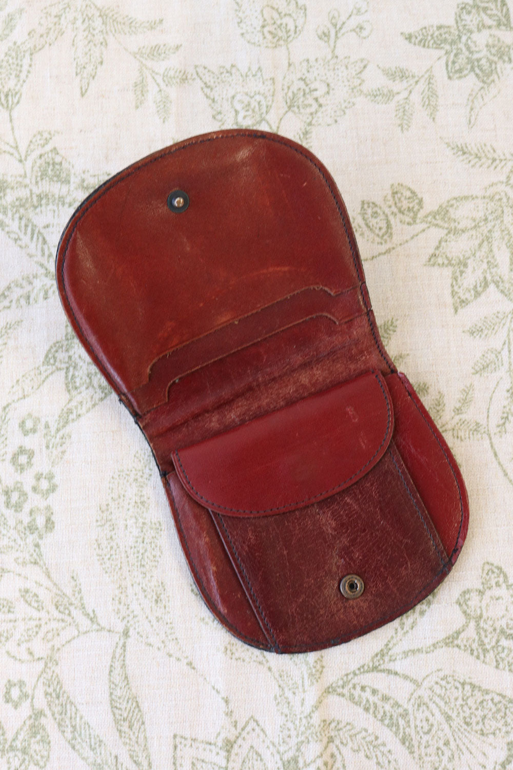 Mundi Redwood Leather Wallet
