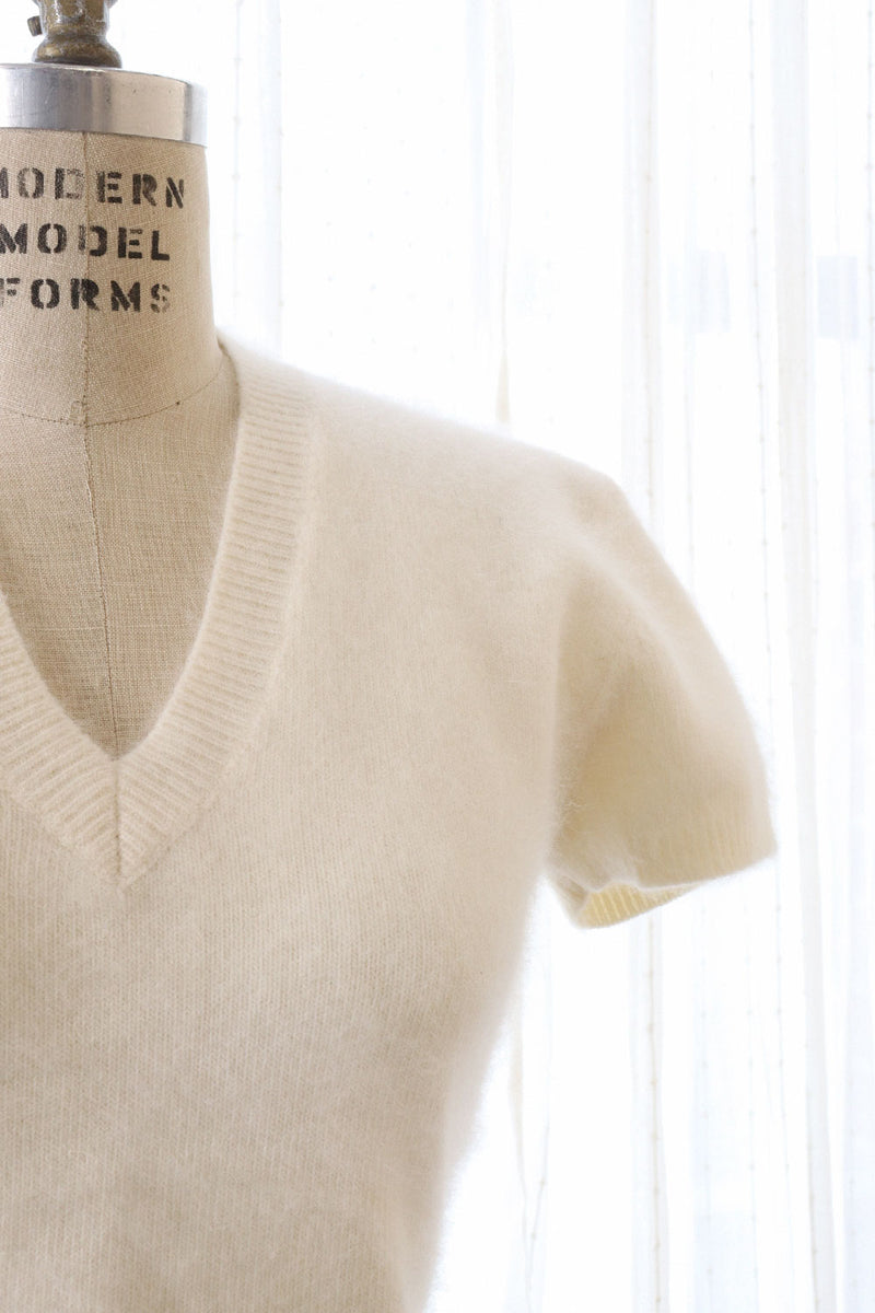 Fluffy Angora V-neck Sweater M/L