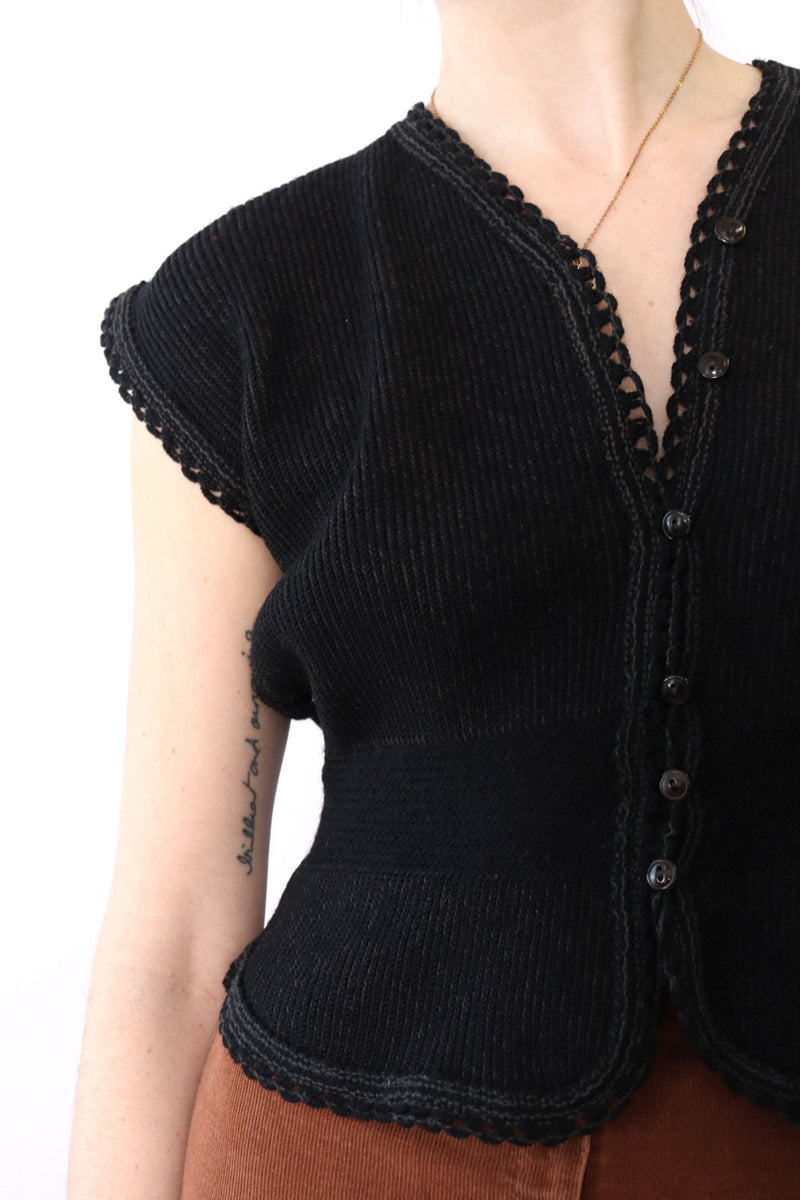 1930s Hug-Me-Tite Scalloped Knit M