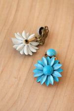 Candy Blue Daisy Clip-ons