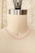 Red Daisy Bead Choker