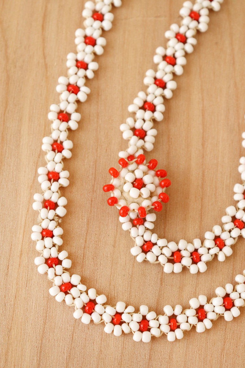Red Daisy Bead Choker