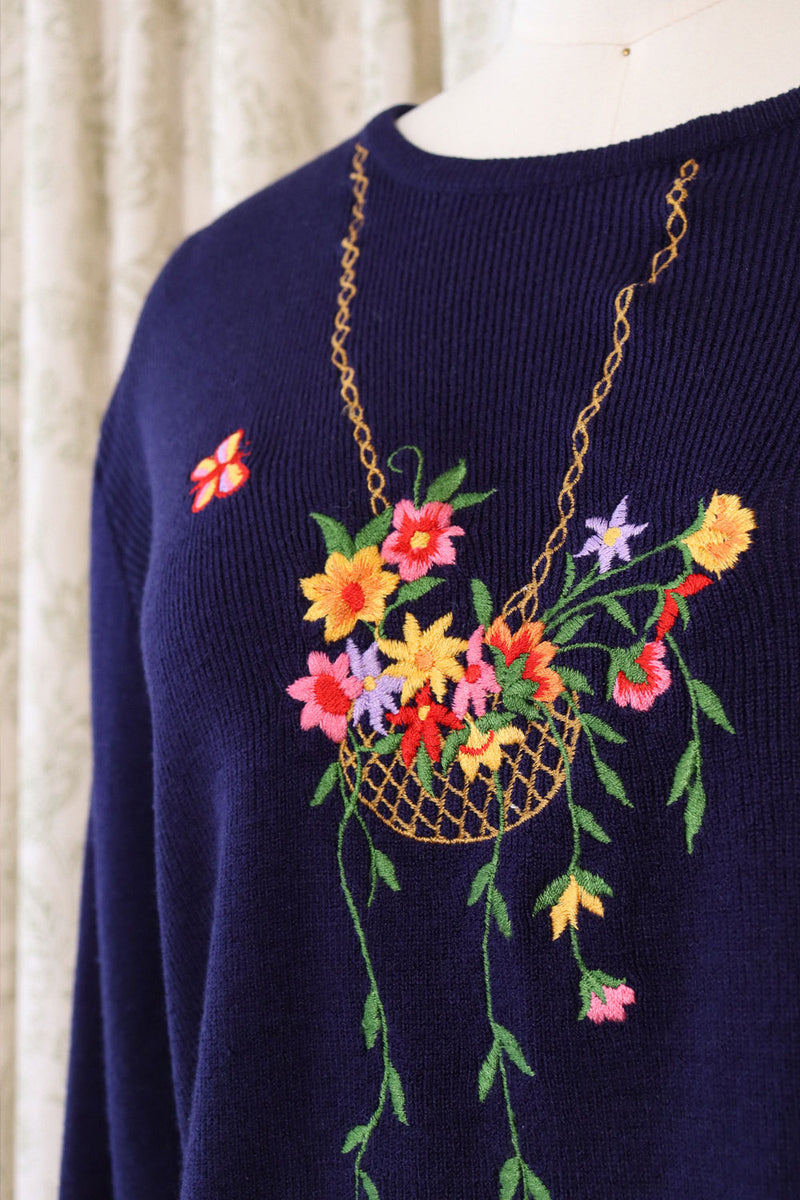 Hanging Florals Embroidered Sweater L/XL