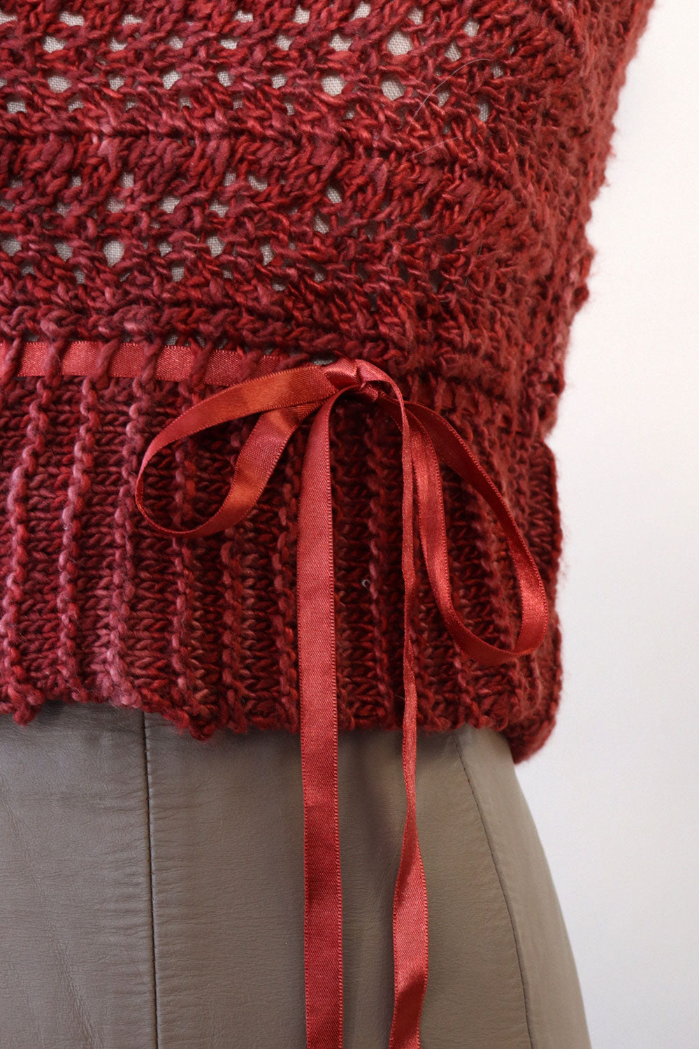Berry Knit Ribboned Sweater XS-M