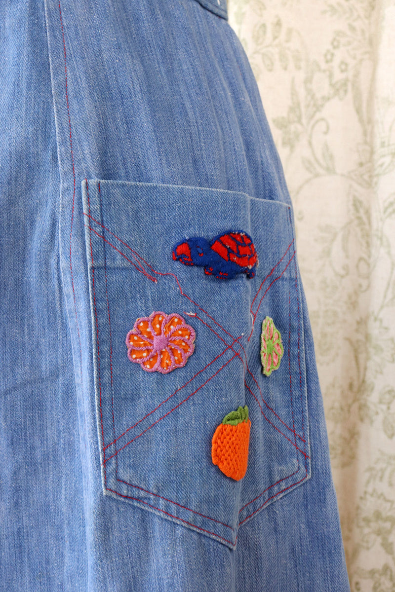 Turtle Applique Denim Skirt L/XL